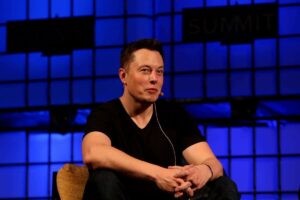 Musk annonce la reprise de Dojo 3, le supercalculateur IA de Tesla