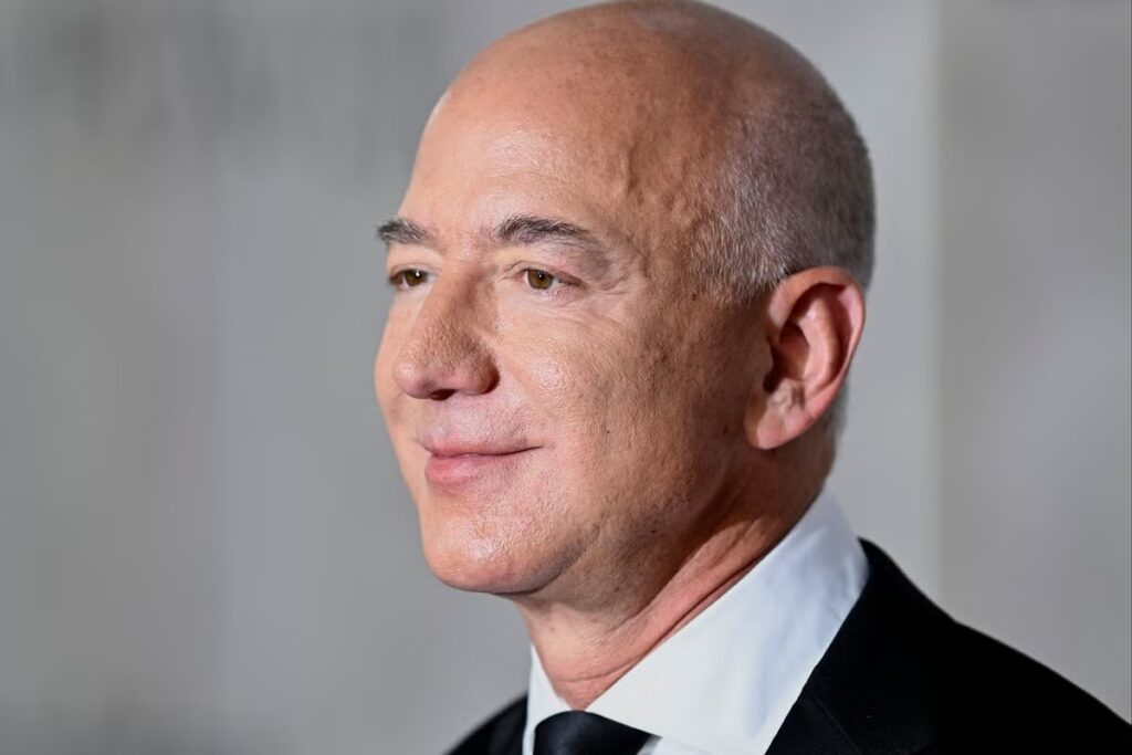 Promesse du rival de SpaceX : 6 TBit/s avec « Starlink » de Jeff Bezos, internet global